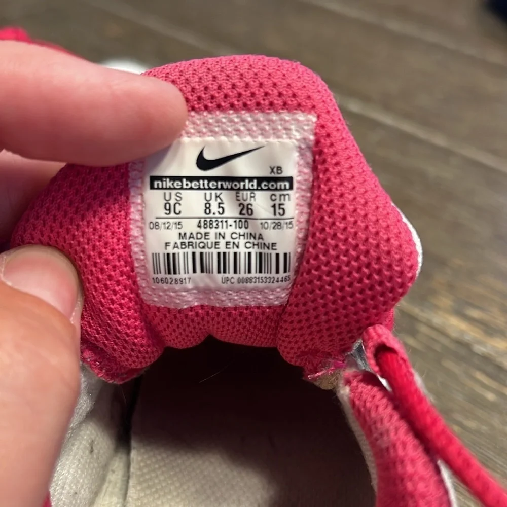 Vtg‎ Nike Shox Pink and Gray Sneakers